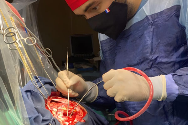 تعداد جراحان مغز و اعصاب کشور چقدر است؟