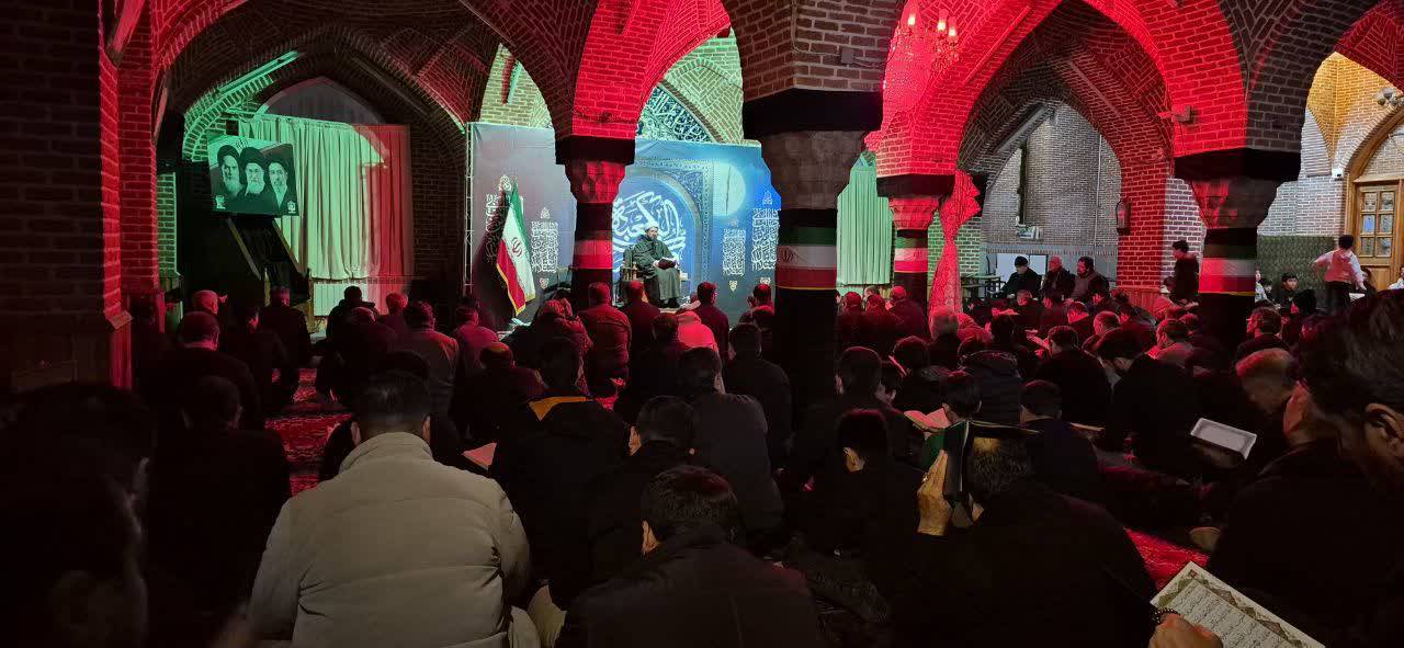 مراسم سومین شب از لیالی پرفیض قدر